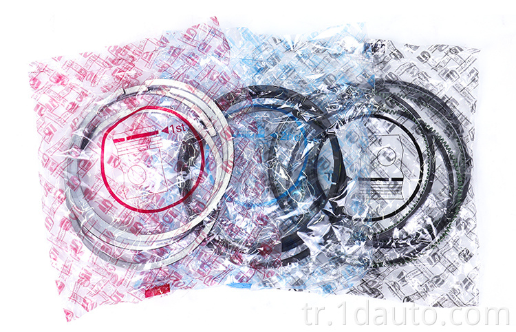 MAZDA Piston Ring Set